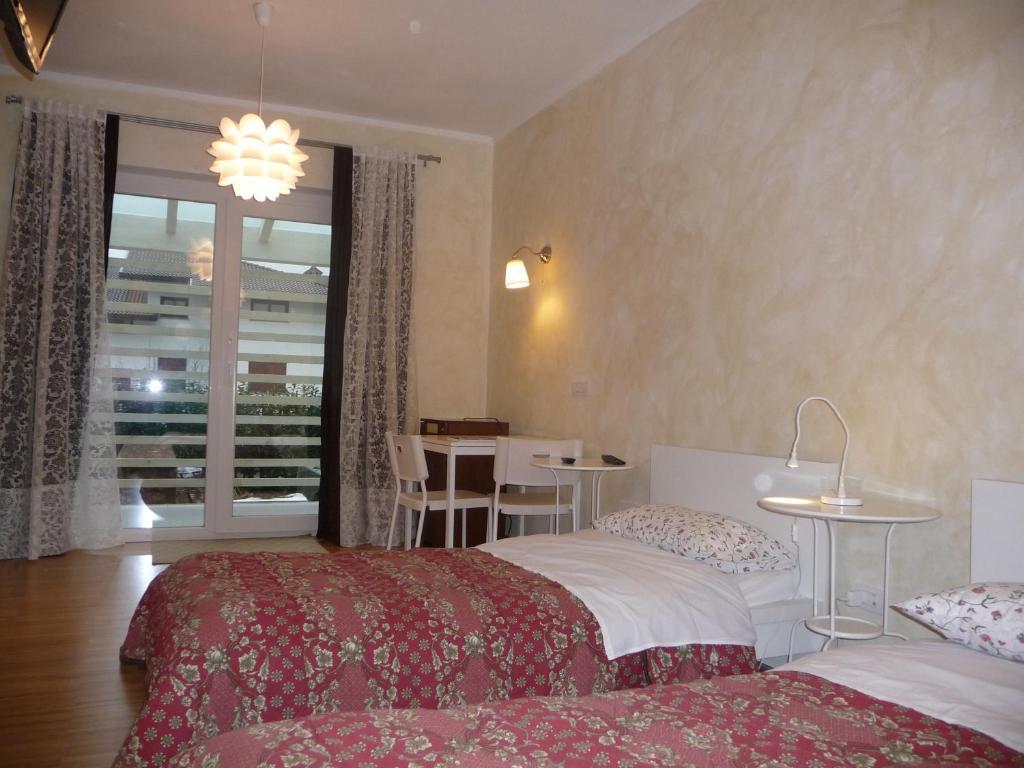 Residence Bed&Bike Moggio Udinese الغرفة الصورة
