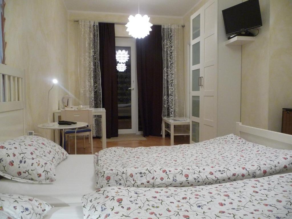 Residence Bed&Bike Moggio Udinese الغرفة الصورة